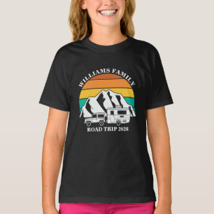 Camiseta Viagem de montanha de férias da família de nomes p