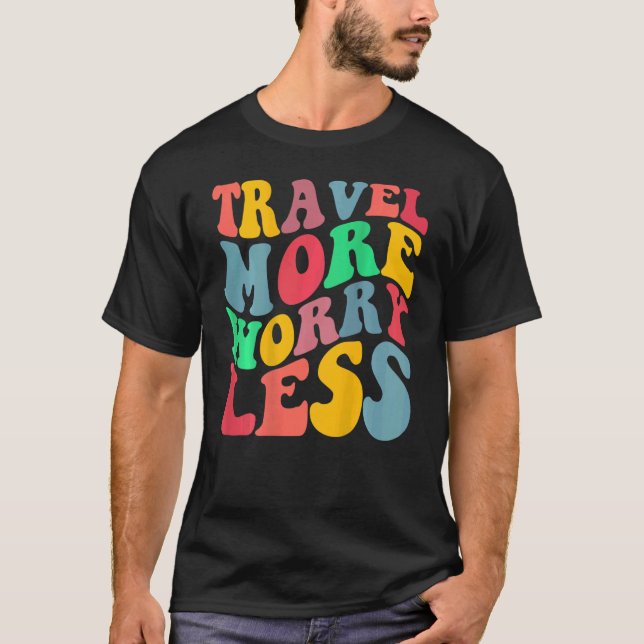 Camiseta Viagem Mais Preocupante Menos Tendência Estética N (Frente)