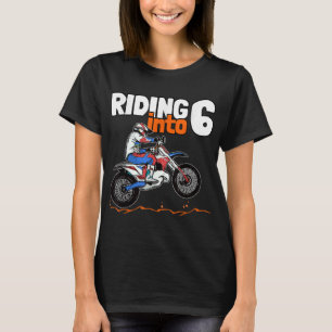 Camiseta Viajando em 6 Crianças de bicicleta de saia com 6