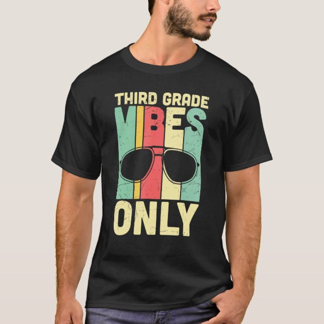 Camiseta Vibes de Terceiro Grau Apenas Gráfico 3º Grau (Frente)