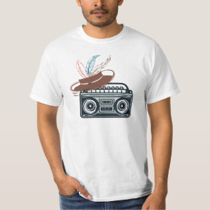 Camiseta "Vibes Retroativas: Caixa de Viva e Chapéu de Pé"