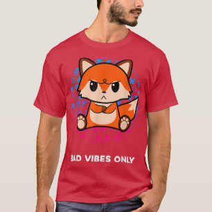 Camiseta Víblias Más Apenas Nerd Gótica Fo