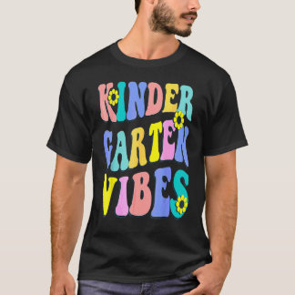Camiseta Vibrações de Jardim de Infância Primeiro Dia de Vo