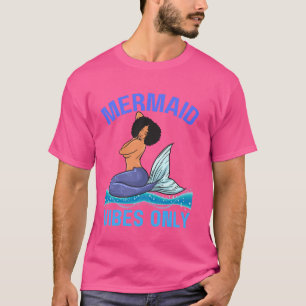 Camiseta Vibrações de Sereia Apenas Magia de Menina Negra M