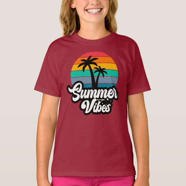 Camiseta Vibrações de Verão com Design de Palmeiras (Frente)