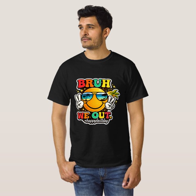 Camiseta Vibrações Ensolaradas Bruh We Out (Frente Completa)