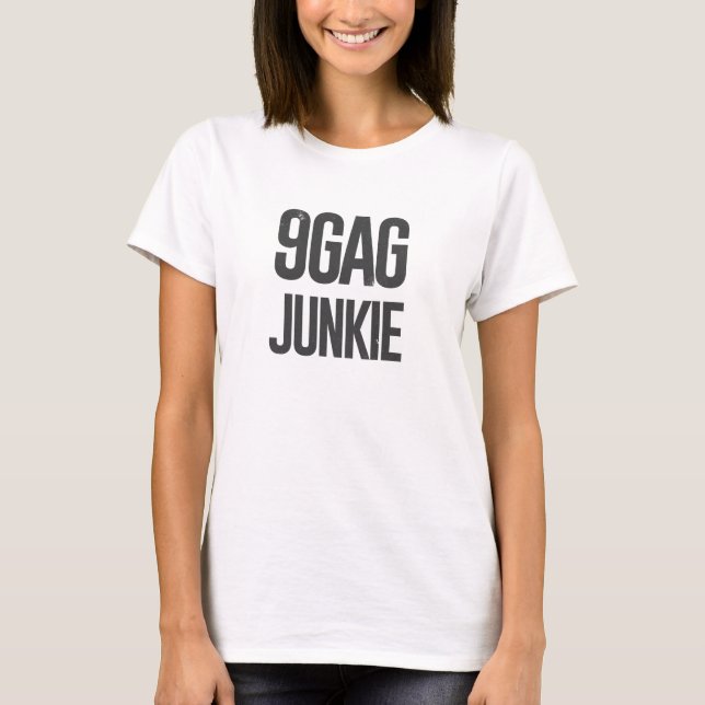 Camiseta viciado em 9gag (Frente)