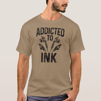 Camiseta Viciado Em Tatuagem De Tinta Triturada Tintada