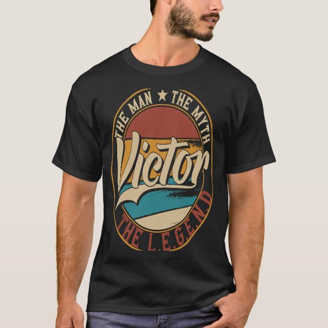 Camiseta Victor O homem mito a lenda (Frente)