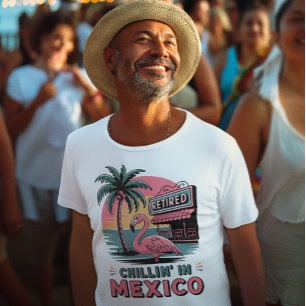 Camiseta Vida de Praia de Aposentadoria de Expatriado Flami