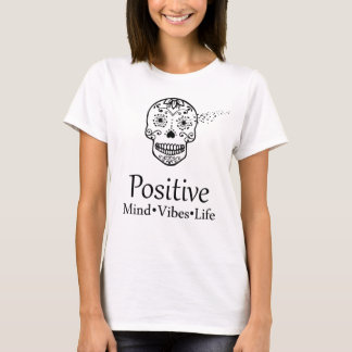 Camiseta Vida positiva das impressões da mente do crânio do