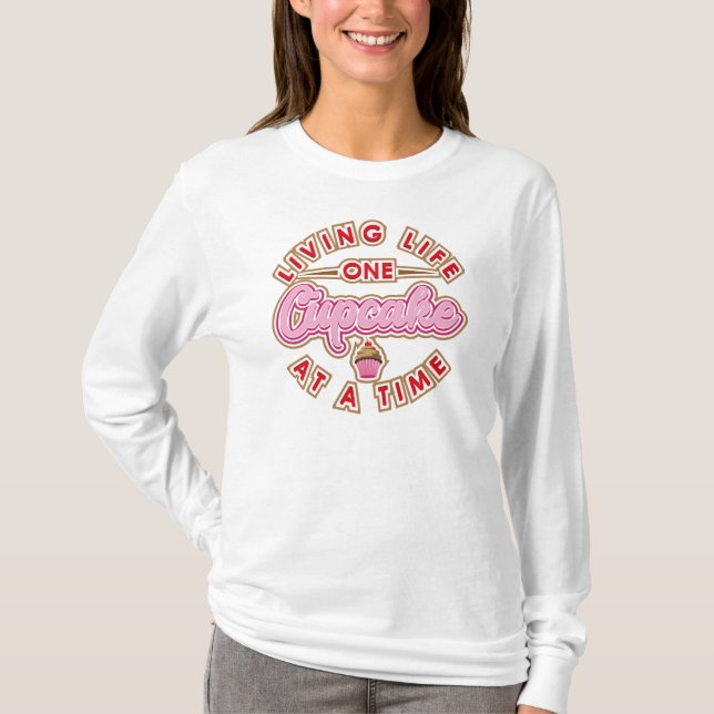 Camiseta Vida Um Cupcake Por Vez Novidade (Frente)
