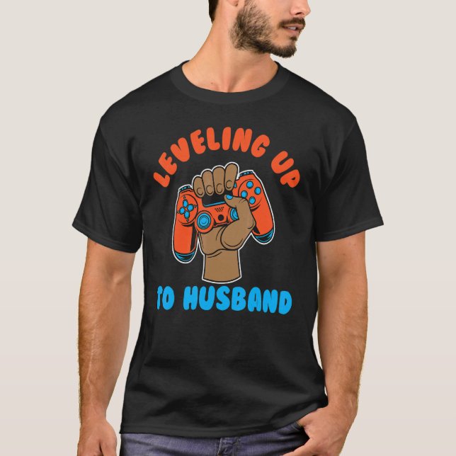 Camiseta Video Game Husband Leveling Up To Husband Gaming (Frente)