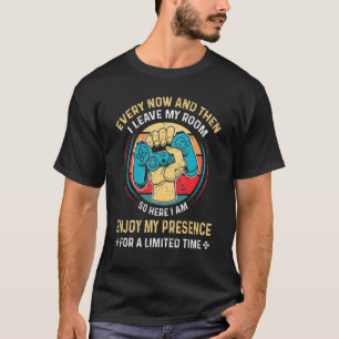Camiseta Videos games De Vez Em Quando Deixo Meu Quarto Gam