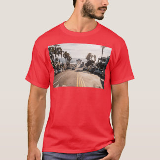 Camiseta View of the Manhattan Beach Pier as seen from down