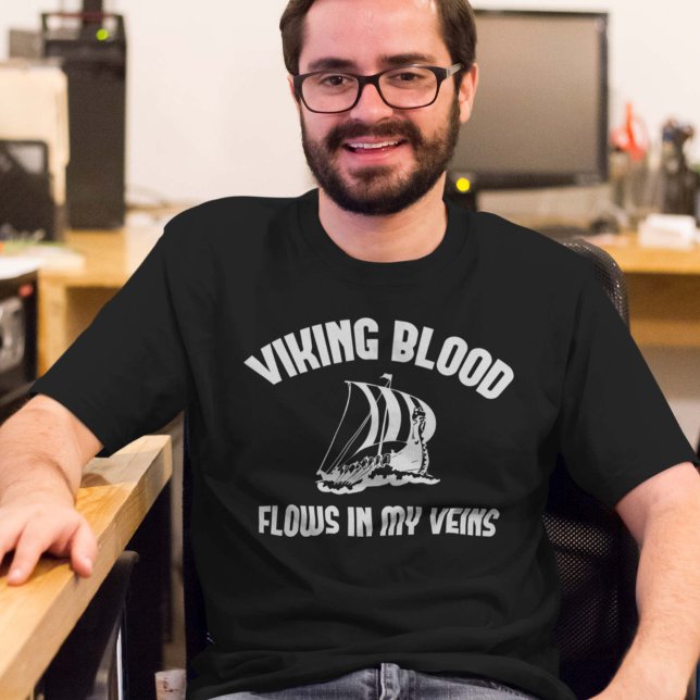 Camiseta Viking Sangue Flui Em Minhas Veias (Criador carregado)