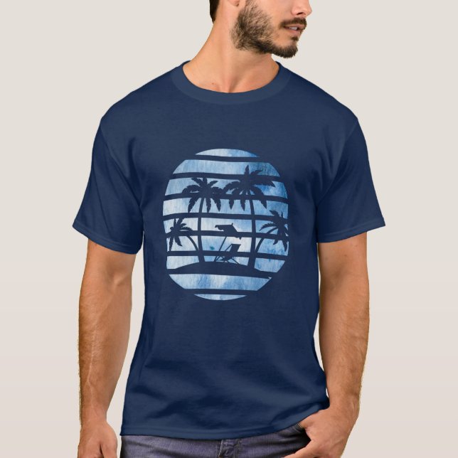 Camiseta vinheta-retrô azul com palmeiras na praia (Frente)
