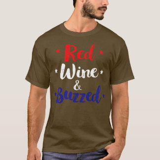 Camiseta Vinho Vermelho E Zumbido Engraçado 4 De Julho