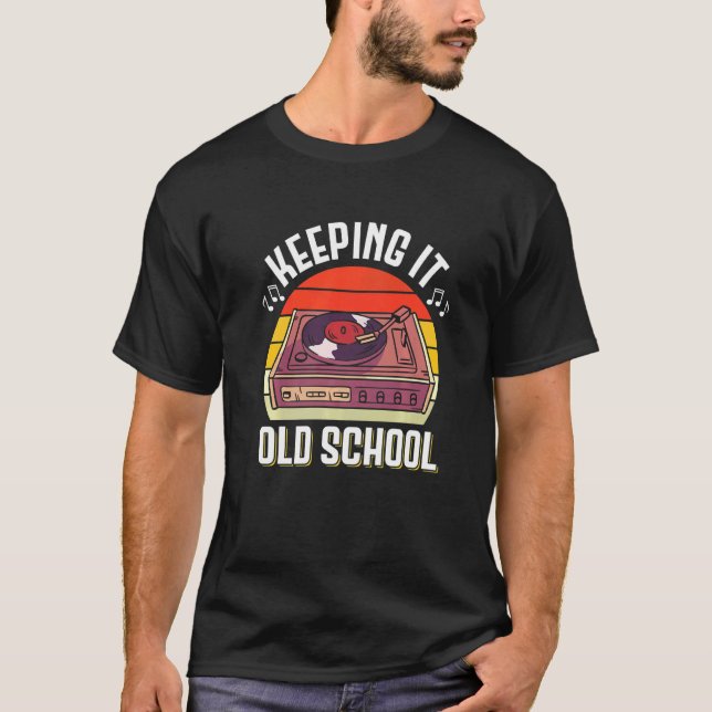 Camiseta Vinil Record Collecting Keeping It Old School 1 (Frente)