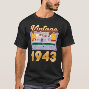 Camiseta Vintage 1943 Born In Classic Cassette Tape