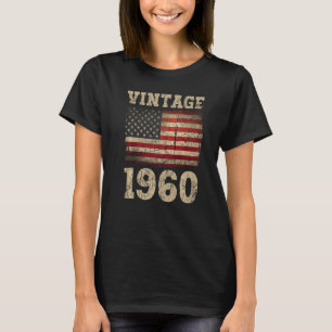 Camiseta Vintage 1960 Flag Birthday Squad Para Os Eua