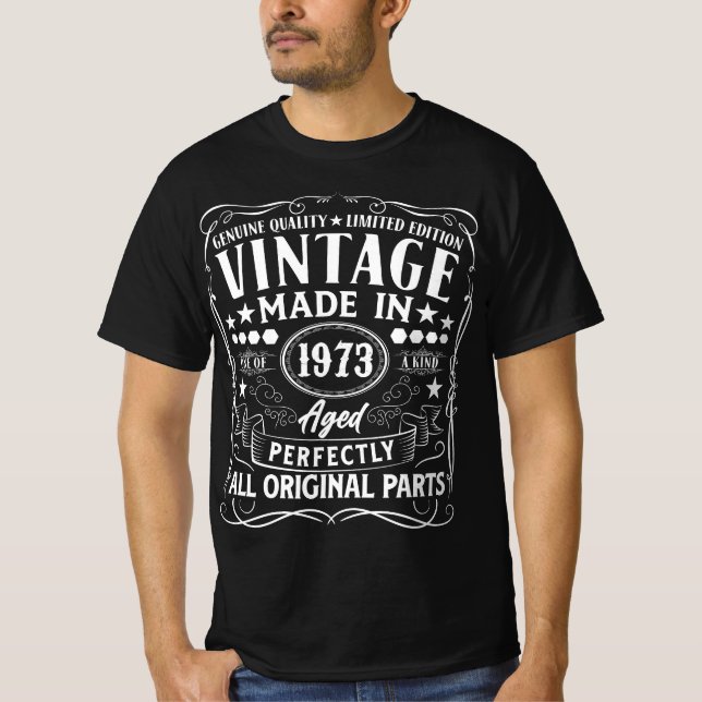 Camiseta Vintage 1973 - Aged Perfectly Design (Frente)