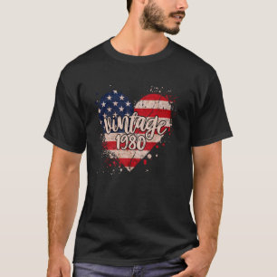 Camiseta Vintage 1980 EUA Ano de Nascimento Coração Retro