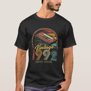 Camiseta Vintage 1992 Cassete Retro 1992 Aniversário de 34