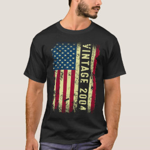 Camiseta Vintage 2004 American Flag 19 Year Old 19th Birth