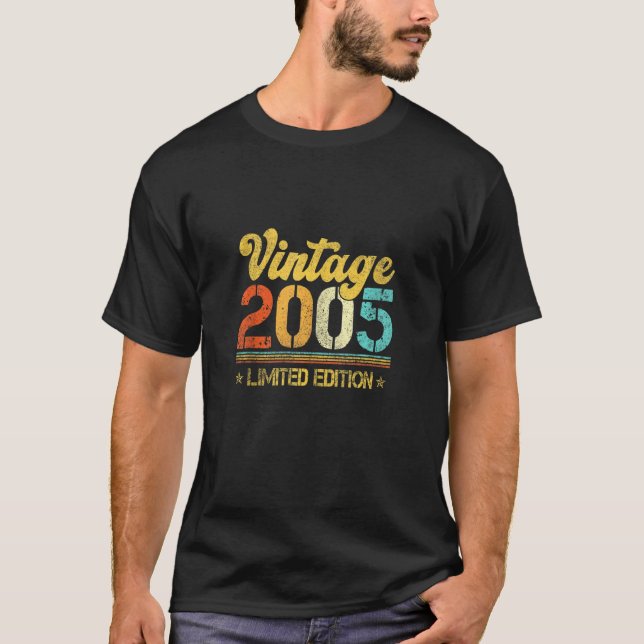 Camiseta Vintage 2005 17th Birthday 17 Year Old (Frente)