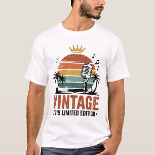 Camiseta Vintage 2019 Limited Edition Men Women Aniversário