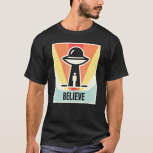 Camiseta Vintage Acredite Em Alienígena Ufo