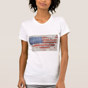 Camiseta Vintage American Patriotic Map Flag Na Parede