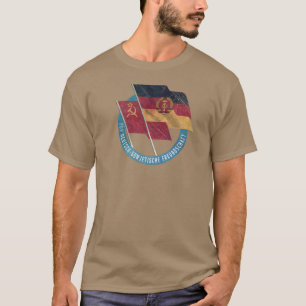 Camiseta Vintage - Amizade Soviética Insignia