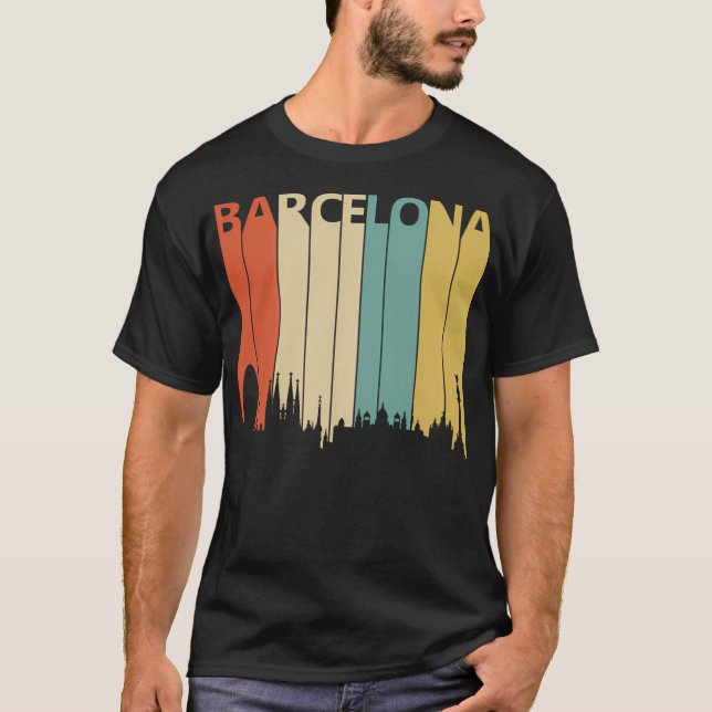 Camiseta Vintage Barcelona Skyline Silhouette (Frente)