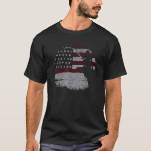 Camiseta Vintage Bigfoot Pescaria Bandeira Americana Sasqua