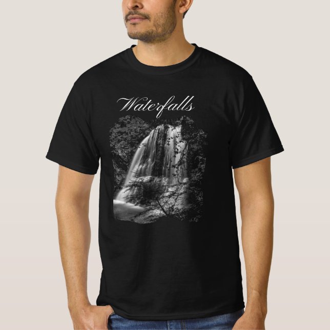 Camiseta Vintage Black and White Waterfall (Frente)