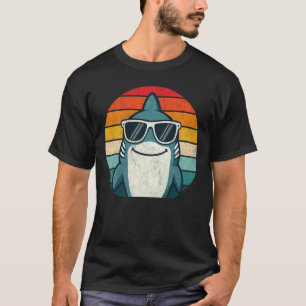 Camiseta Vintage clássico do tubarão-retrô legal dos anos 8