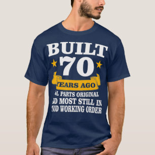 Camiseta Vintage Construída Há 70 Anos, Todas As Partes O