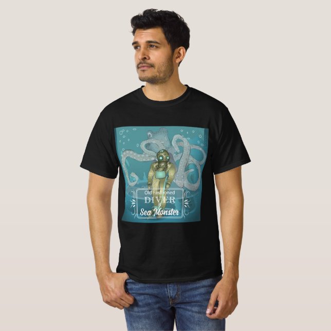 Camiseta Vintage Diver e Sea Monster (Frente Completa)