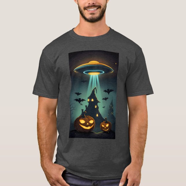 Camiseta Vintage do Castelo de UFO Halloween (Frente)