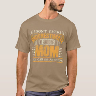 Camiseta Vintage do presente da família-mãe do solteiro