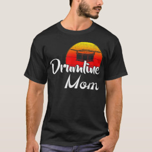 Camiseta Vintage Drumline Mãe Retro Sunset Funny Music Gift