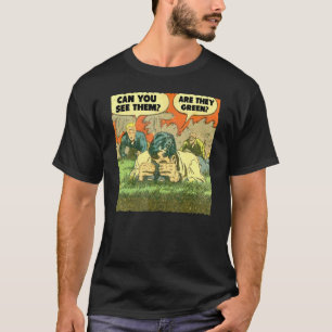 Camiseta Vintage Dumb Guy Using Binoculars Cute Funny Comic