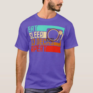 Camiseta Vintage Eat Sleep Repetir Decoques DJ