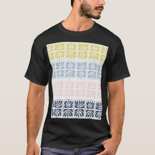 Camiseta Vintage Ethnic: Design artístico sem costura