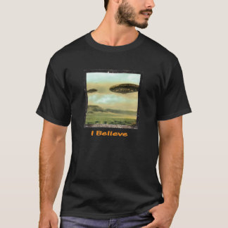 Camiseta Vintage - "eu acredito" o t-shirt do UFO - preto