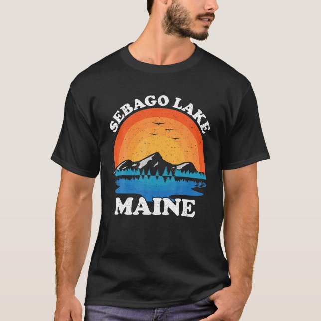 Camiseta Vintage Férias Familiares Retro Sebago Maine Lake (Frente)