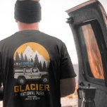 Camiseta Vintage Glacier National Park Road Trip Montana<br><div class="desc">Vintage design Glacier National Park Road Trip Montana. design de roupa de excelente de roupa de para pessoas que adoram acampar ao ar livre, acampamento, caminhoneiro, caminhada, viagem de estrada, Viagem de família, viagem de verão. Uma ilustração de viagem de excelente com estilo antigo também faz uma ideia de presente...</div>