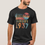 Camiseta vintage janury 1937 92 anos 85 anos<br><div class="desc">vintage janury 1937,  92 anos,  85 anos,  homens mulheres.</div>